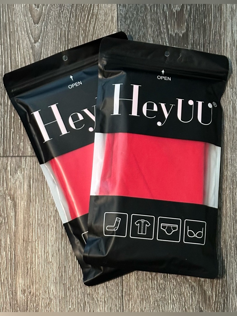 NWT HeyUU Red Footed Tights L-XL Set of 2